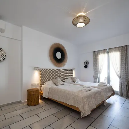 فندق Flora (adults Only) 2*