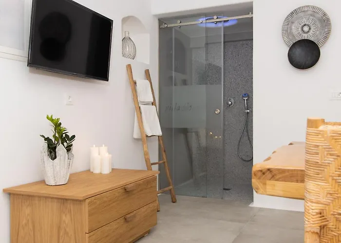 Hotel Flora (adults Only) 2*