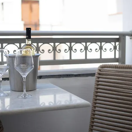 Ξενοδοχείο Flora (adults Only) Naxos City
