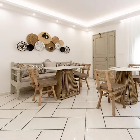 Flora (adults Only) 호텔