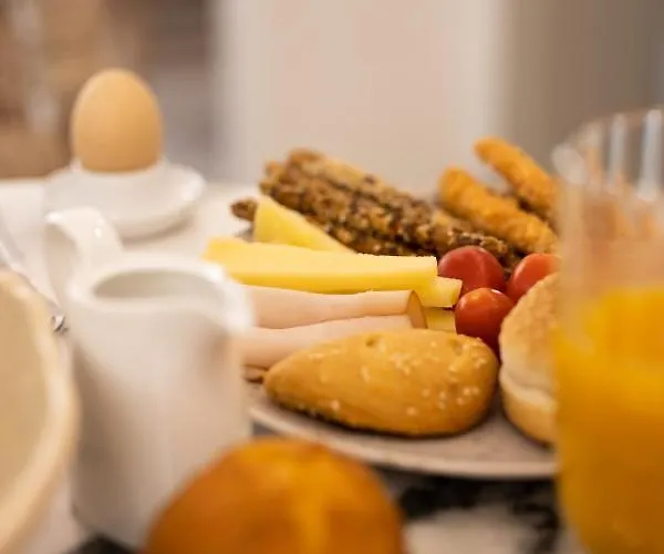 Flora (adults Only) 2*